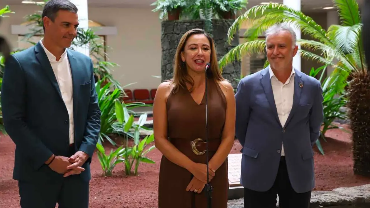 Reunión de Pedro Sánchez en el Cabildo de Lanzarote