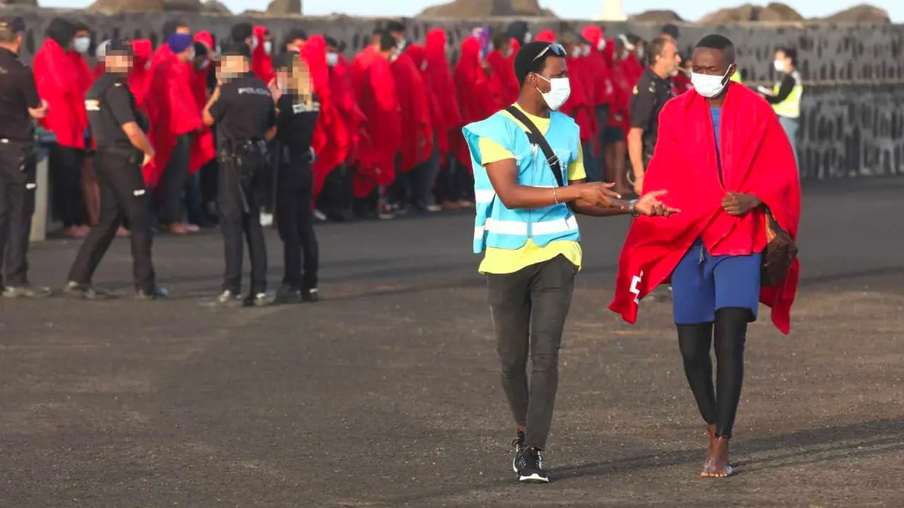 Foto: Jose Luis Carrasco. Patera llegada el jueves 12 de agosto a Lanzarote