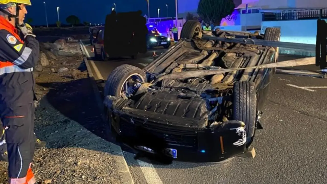 Vuelco en Puerto del Carmen