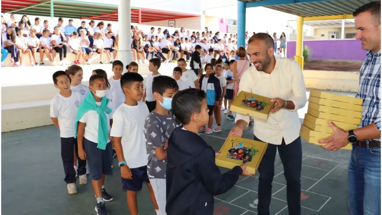 Reparto del libro&nbsp;‘Yaiza y el fantasma de Las Salinas’