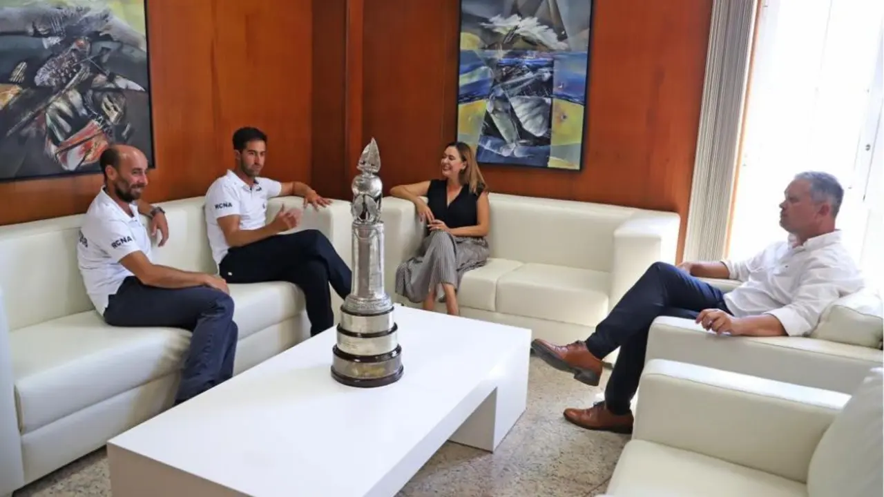 Los campeones del mundo de Snipe en el Cabildo de Lanzarote