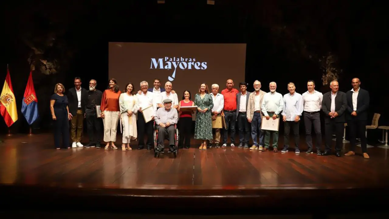 Presentación del proyecto Palabras Mayores en Jameos