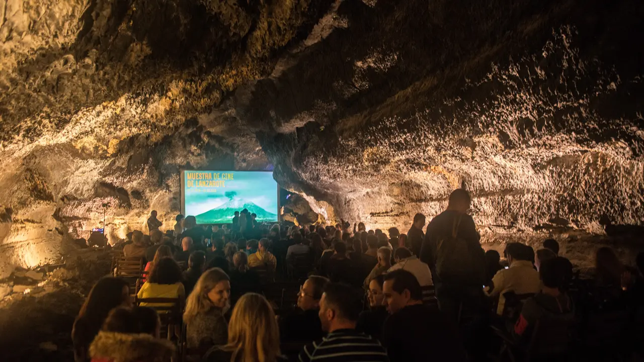 Muestra de Cine de Lanzarote. Inauguración en la Cueva de Los verdes