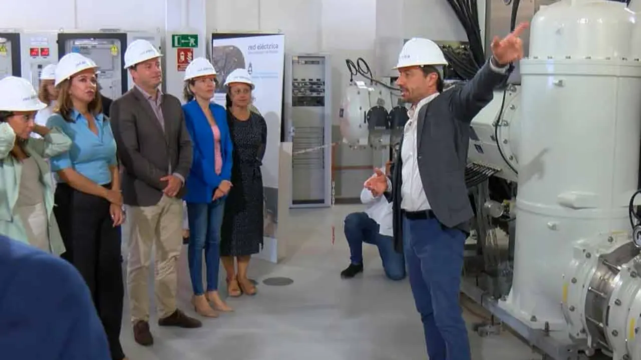 Presentaci&oacute;n nuevo cable el&eacute;ctrico Lanzarote-Fuerteventura