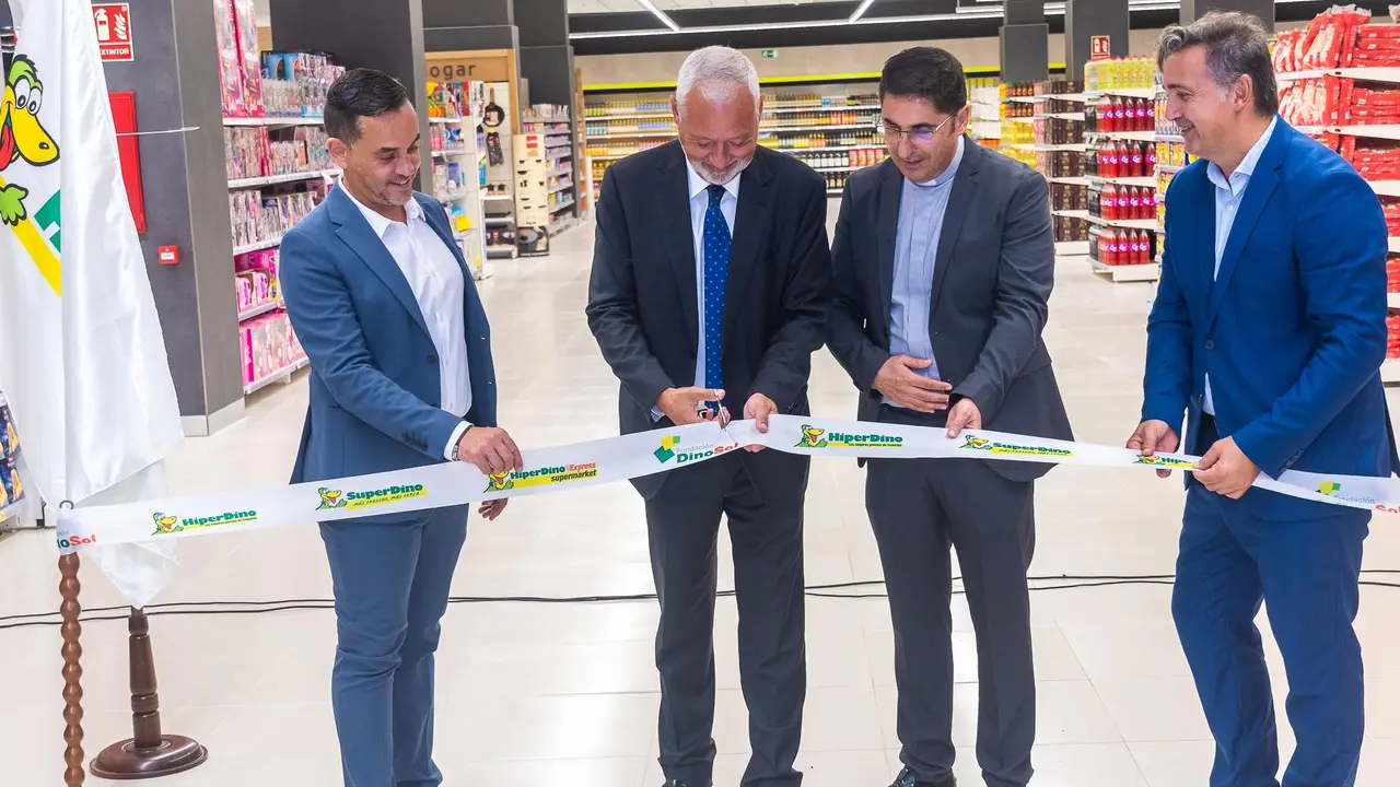 Inauguraci&oacute;n de la nueva tienda HiperDino Argana