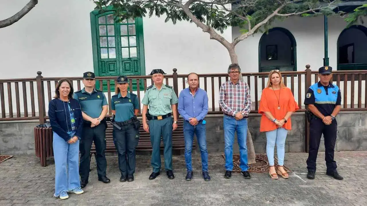 Efectivos de seguridad y corporación de Tinajo