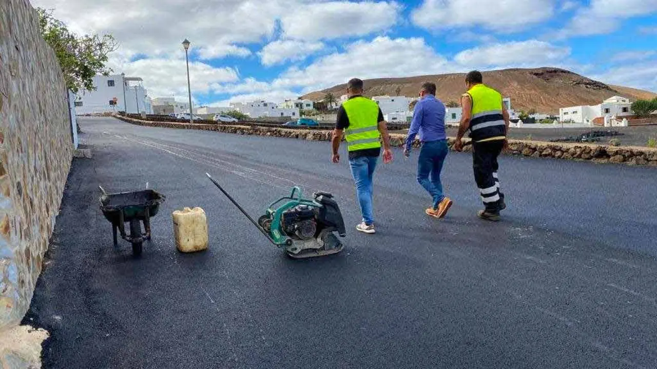 Obras en algunas calles de Tinajo