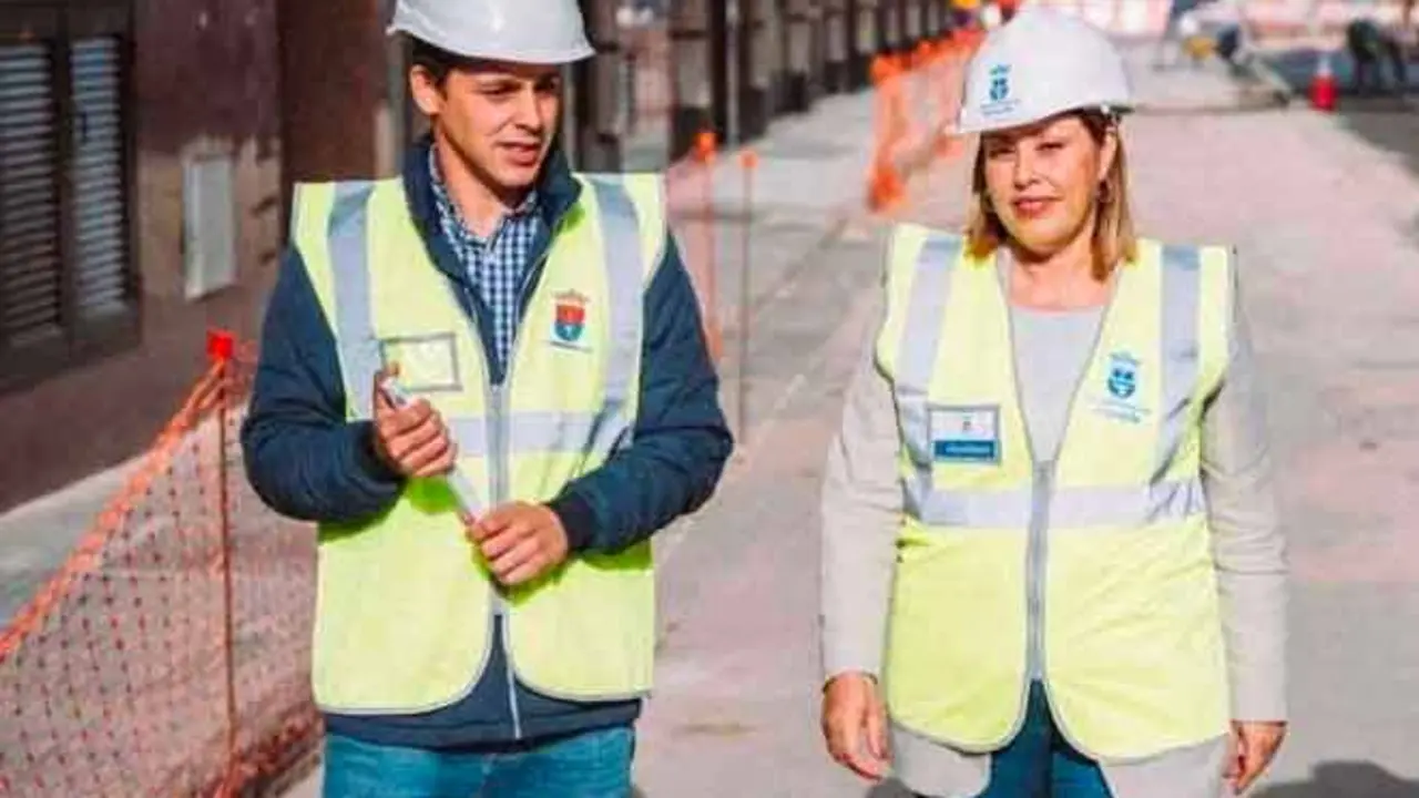 Eduardo Placeres junto a Astrid Pérez