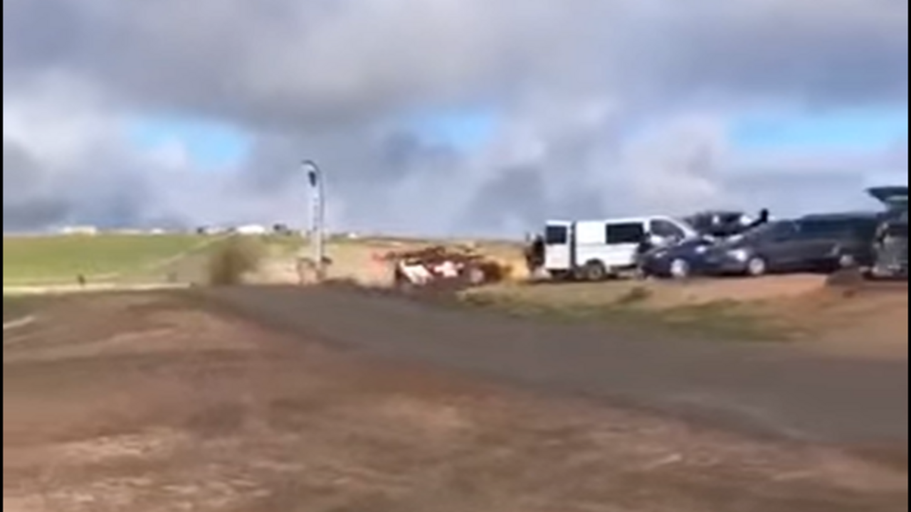 El piloto se sale de la trazada