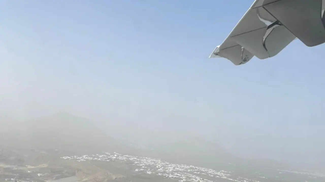 La calima en Lanzarote desde el aire