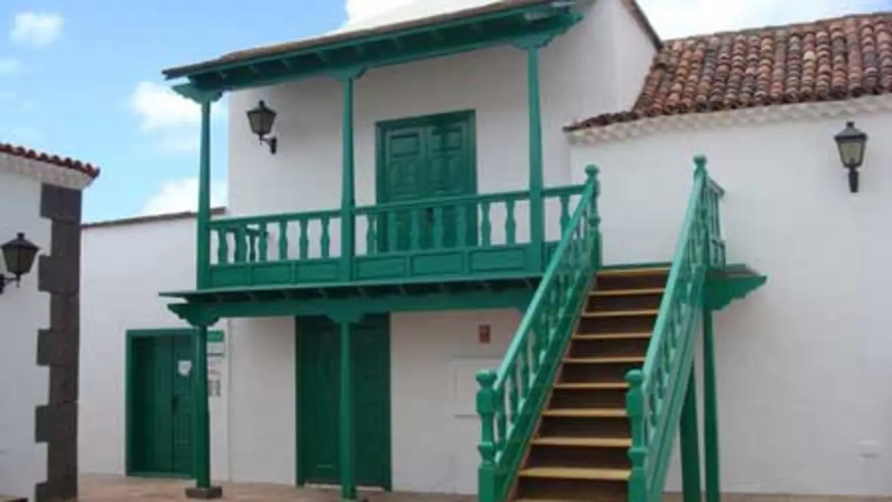 Casa de la Cultura Benito Pérez Armas