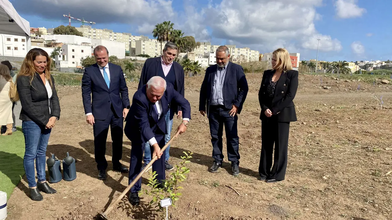 Jos&eacute; Abraham Dom&iacute;nguez, presidente de DinoSol Supermercados