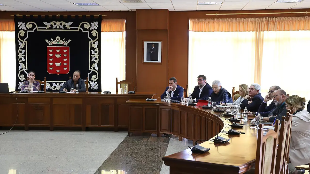 Reunión sobre acuicultura en el Cabildo