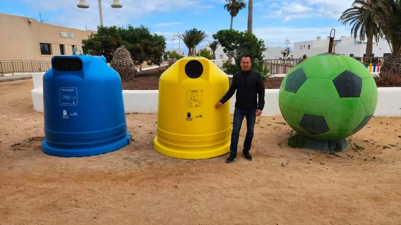 Nuevos contenedores en La Graciosa