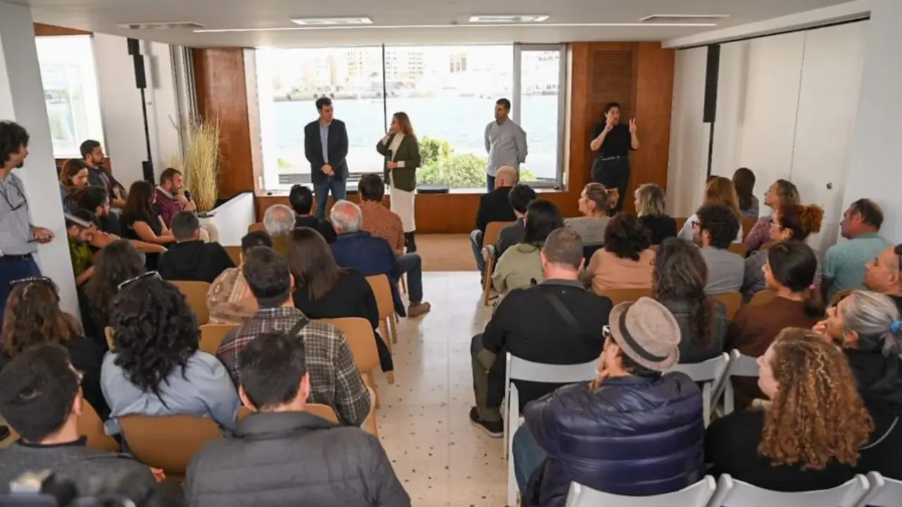 Reuni&oacute;n con el sector cultural. Imagen de archivo.