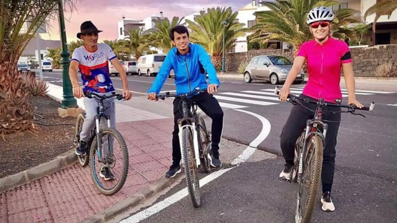 Marcos Bergaz en el centro de la imagen