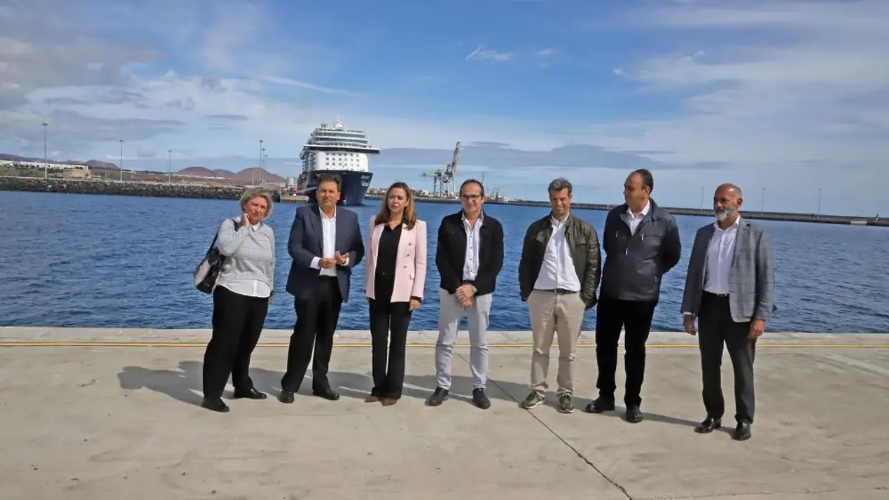 Visita de Luis Ibarra a Puerto Naos