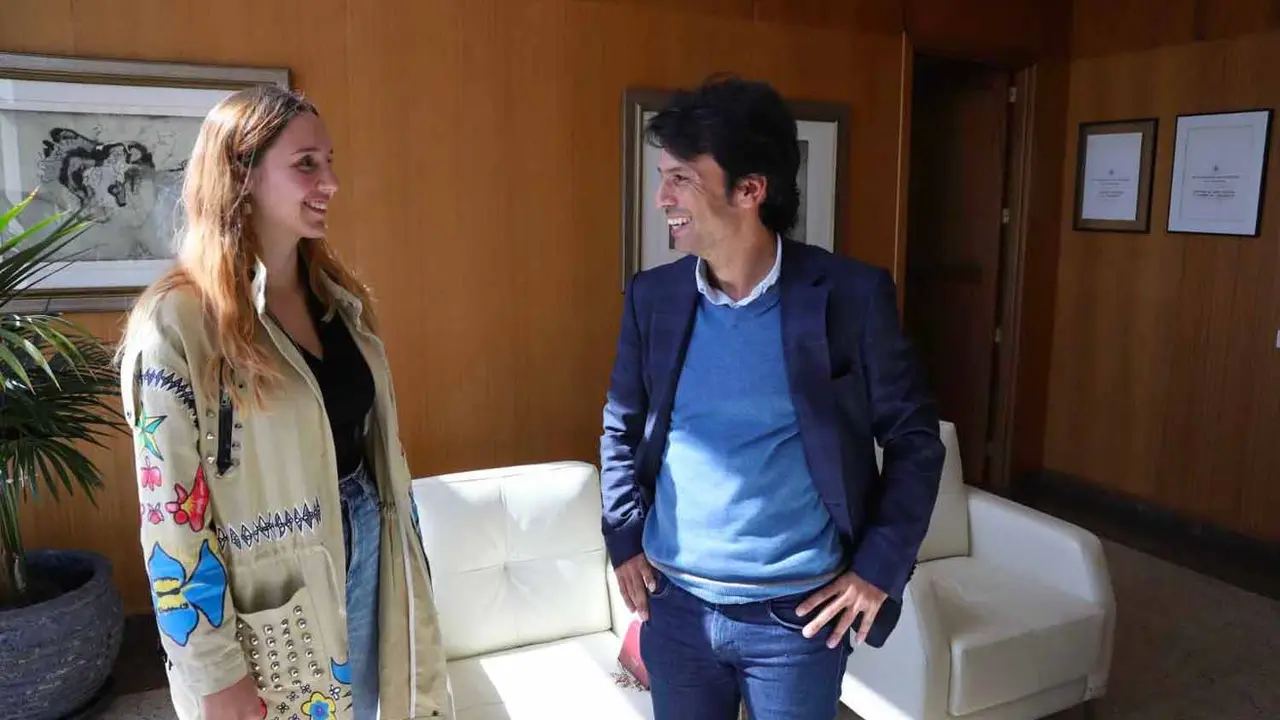 Carla Pérez, ganadora del III certamen "Canarias Escribe Teatro”