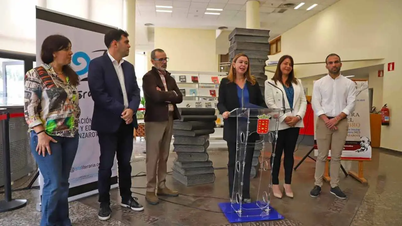 Presentaci&oacute;n de la Feria Insular del libro