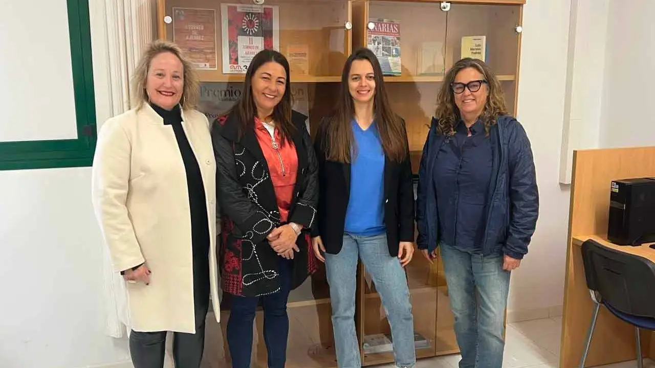 Martha Vidal, única estudiante de Canarias en lograr una beca de introducción a la investigación del CSIC