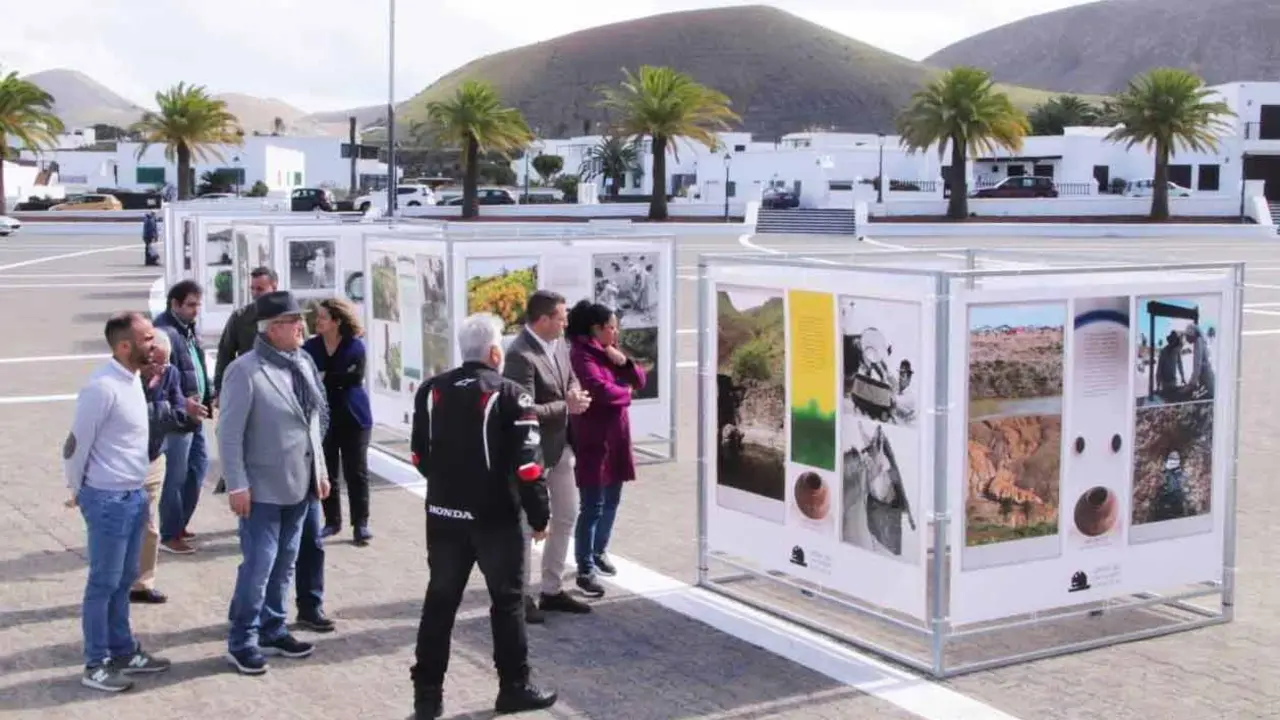La Plaza de la Alameda del pueblo de Yaiza.&nbsp;