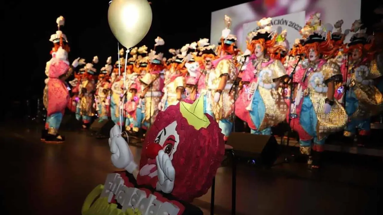 Actuación Enraladas el pasado Carnaval