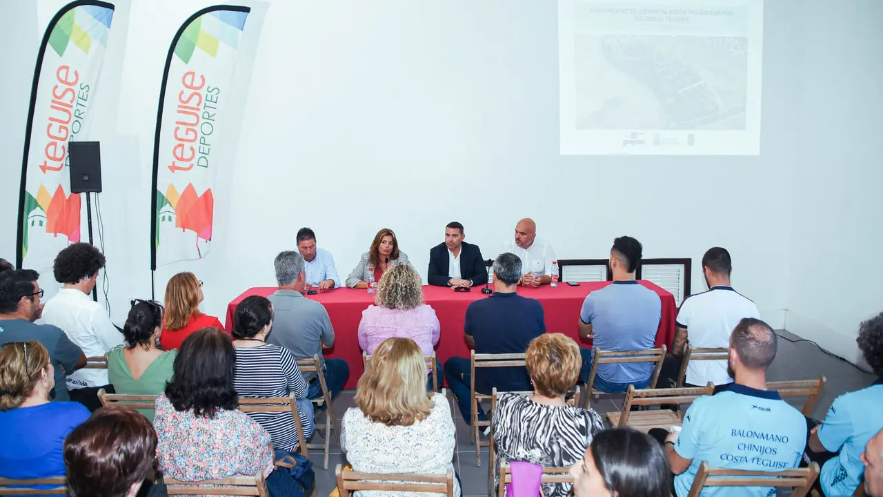 Presentación del anteproyecto de ciudad deportiva de Costa Teguise