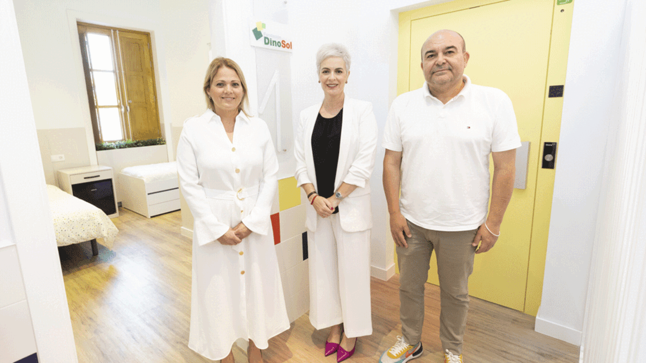 Davinia Dom&iacute;nguez, Virginia &Aacute;vila y Jos&eacute; Jerez