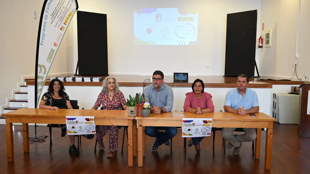 Presentación del PFAES en Playa Honda