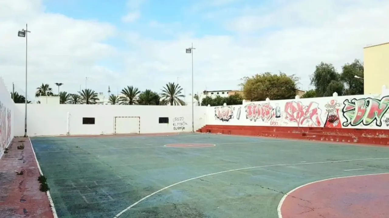 cancha deportiva Librada Díaz Suárez, en Altavista