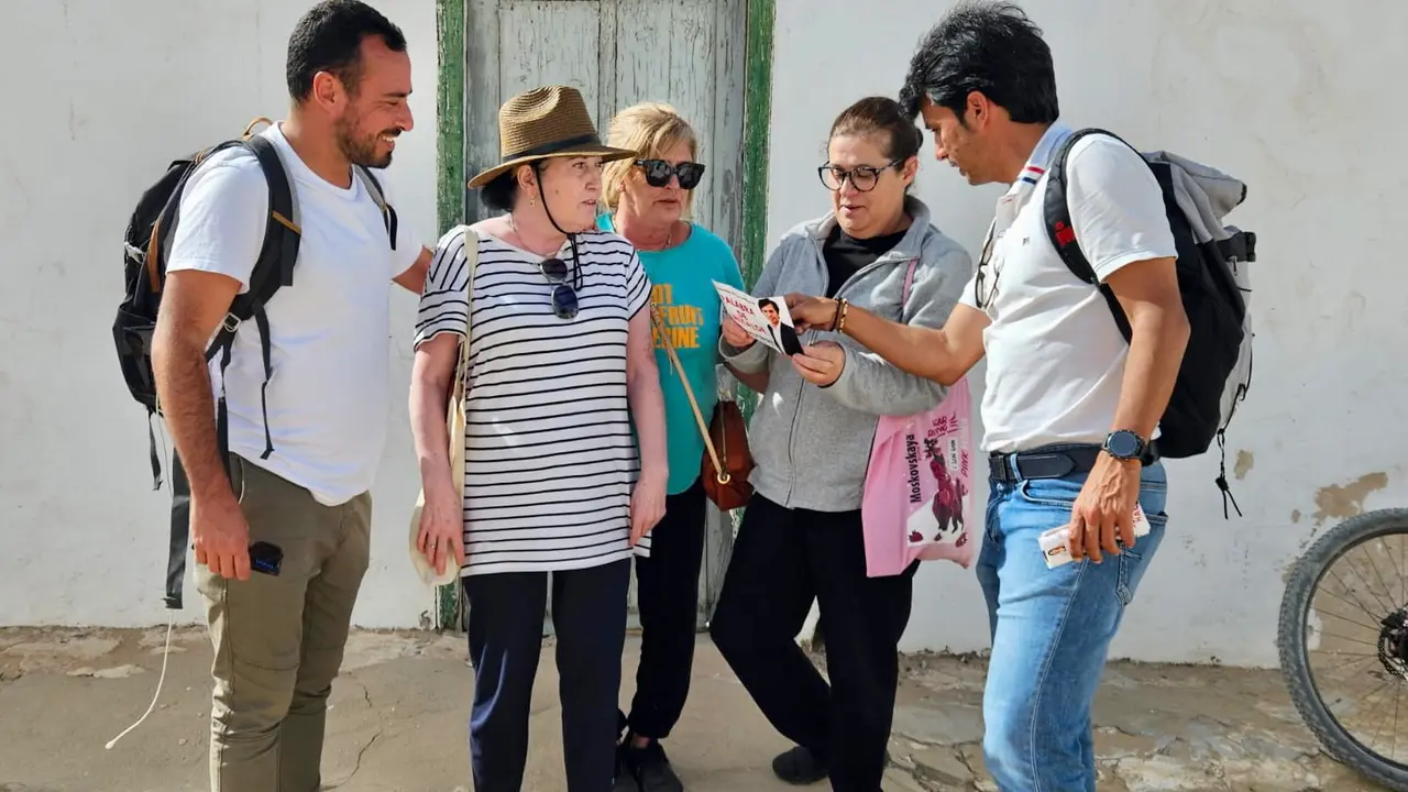 Marcos Bergaz, candidato del PSOE a la alcald&iacute;a de Teguise, en La Graciosa