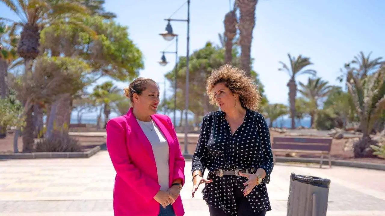 Eli Merino y Astrid Pérez