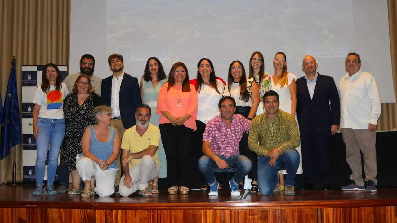 M&eacute;dicos residentes homenajeados que culminan su formaci&oacute;n especializada