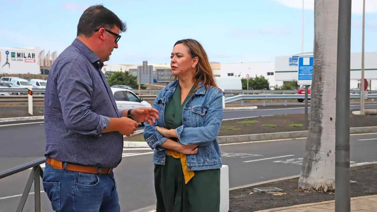 Obras ya finalizadas de la carretera entre Aeropuerto y Playa Honda