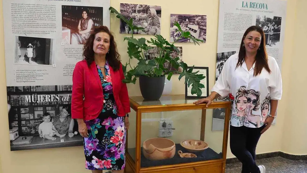 Homenaje a las mujeres campesinas en la Biblioteca Insular