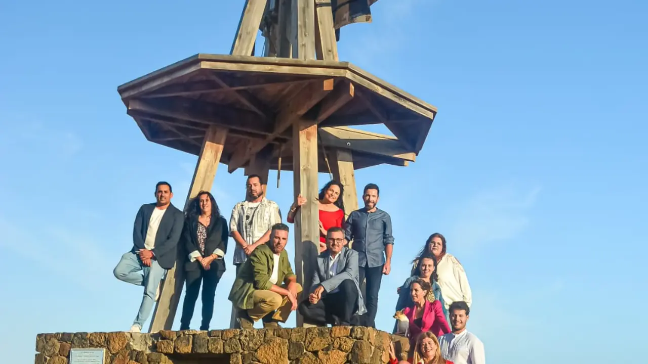 Nueva Canarias Teguise en uno de los molinos de La Villa