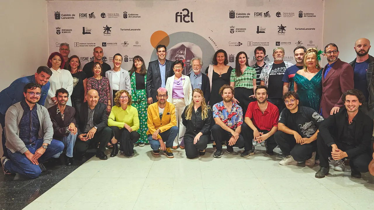 Miembros del Jurado, cortometrajistas y autoridades