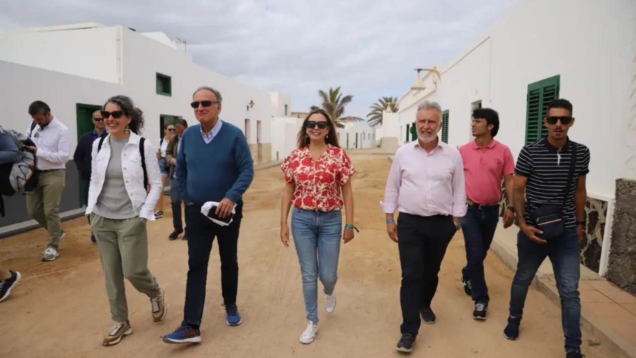 Líderes del PSOE en La Graciosa