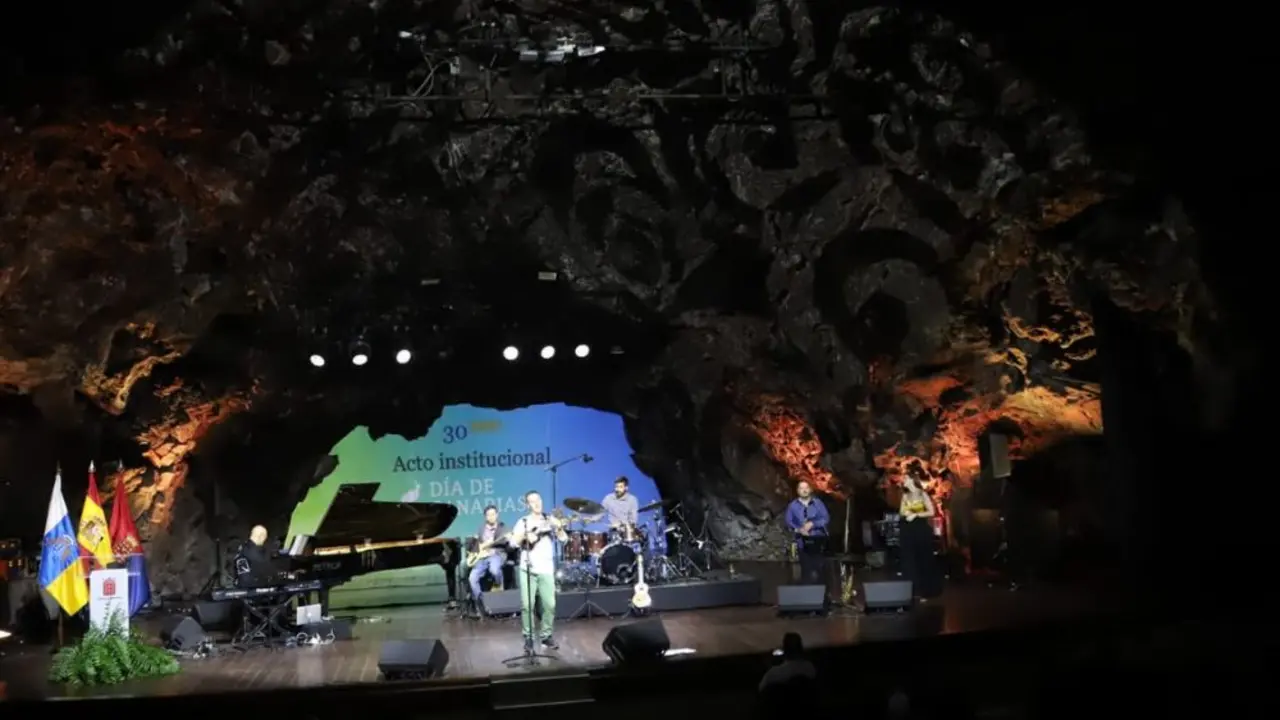 Acto institucional del Día de Canarias