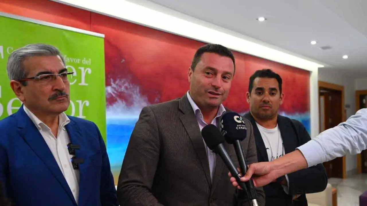 Reunión NC para hablar de su compromiso con el tercer sector