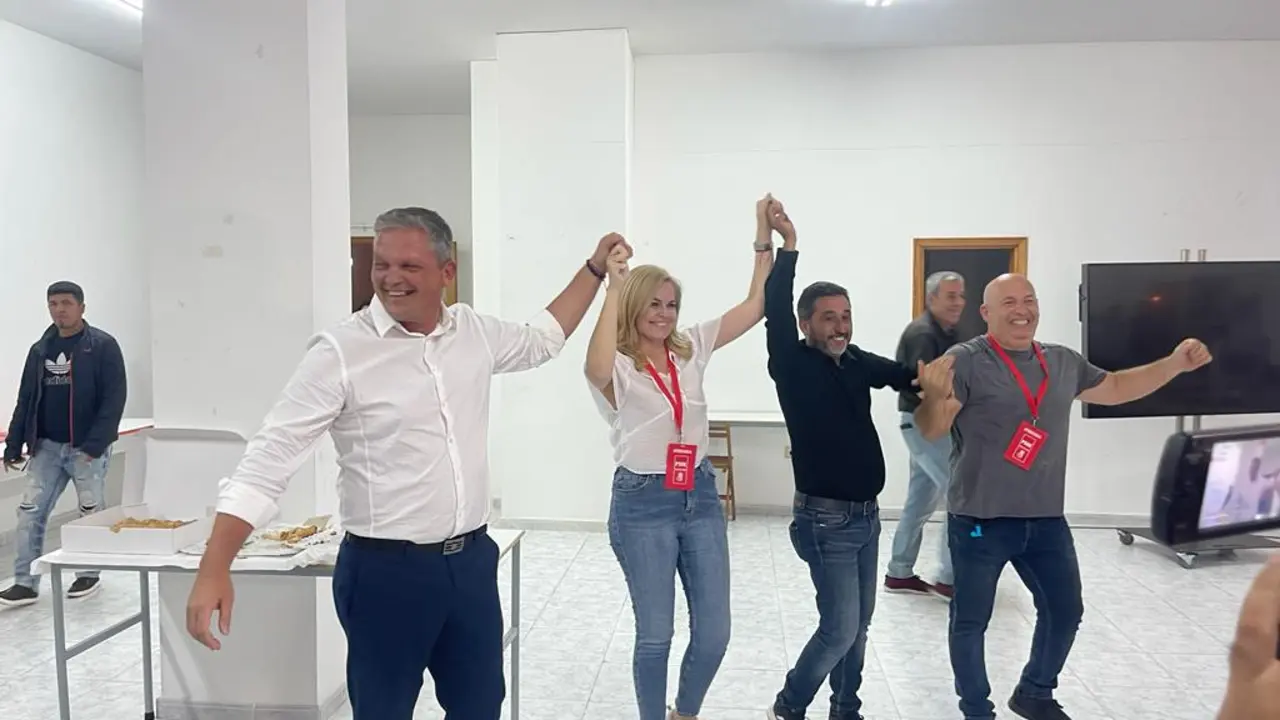 Alfredo Mendoza gana las elecciones en Arrecife