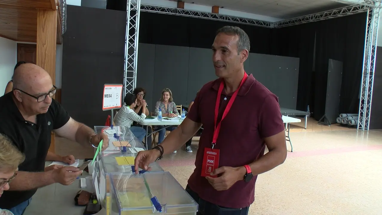 vlcsnap-2023-05-28-23h36m26s531