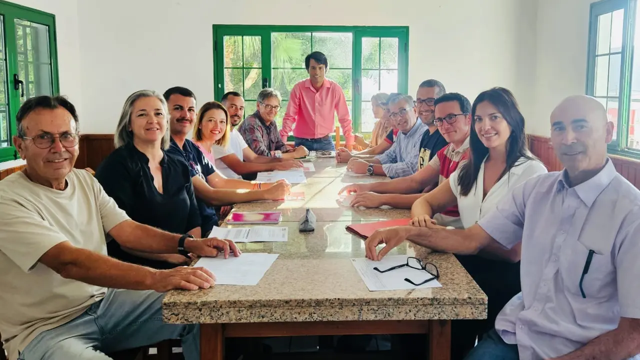 Reuni&oacute;n comit&eacute; local del PSOE Teguise en Tah&iacute;che
