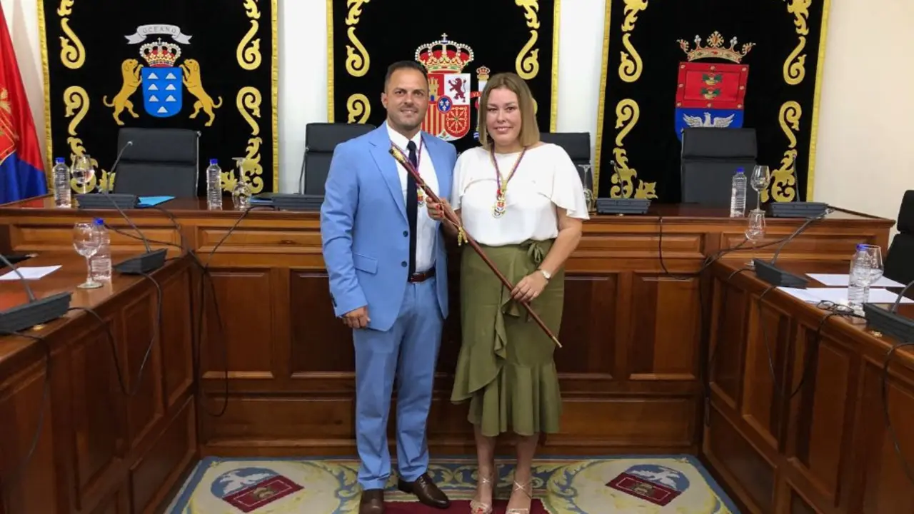 Jonathan de León y Astrid Pérez