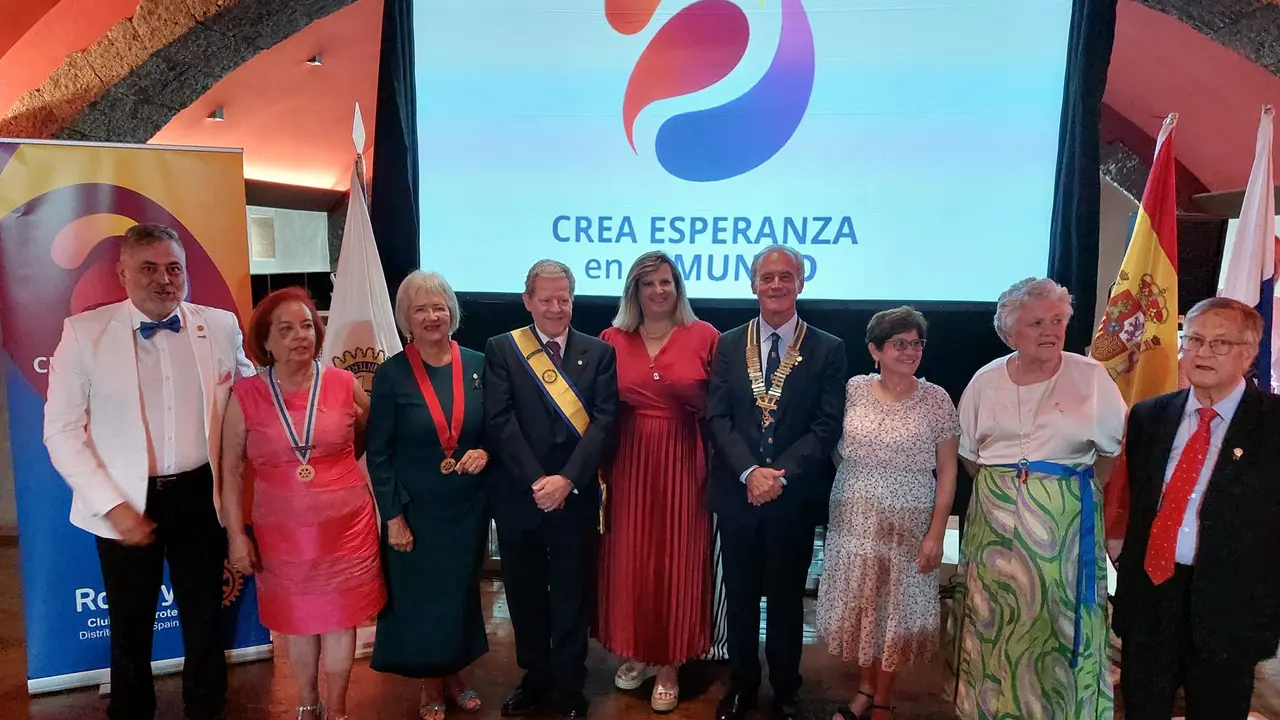 La nueva junta directiva de Rotary Club Lanzarote 2023 2024