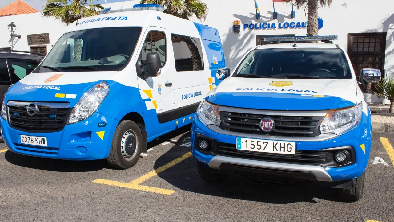 Vehículos Policía Local Teguise.