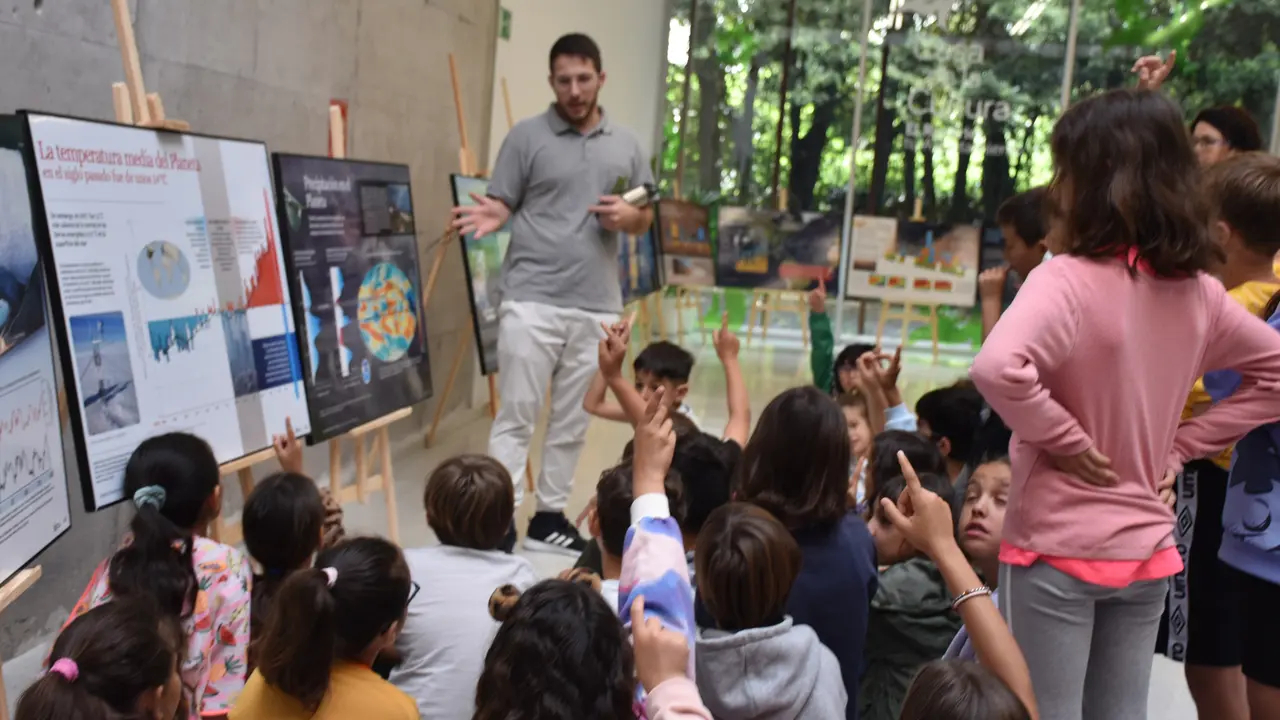 Exposici&oacute;n sobre Cambio Clim&aacute;tico.