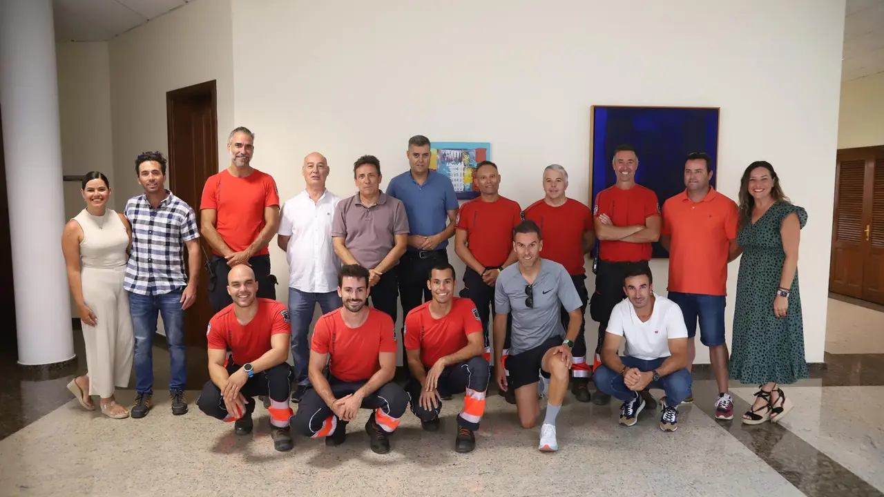 Toma de posesi&oacute;n de nuevos bomberos.
