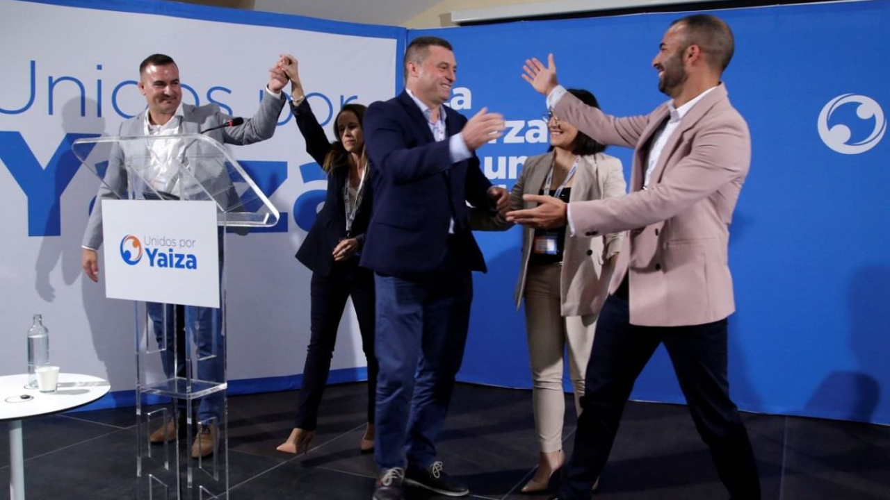 Óscar Noda en un acto electoral de UPY.