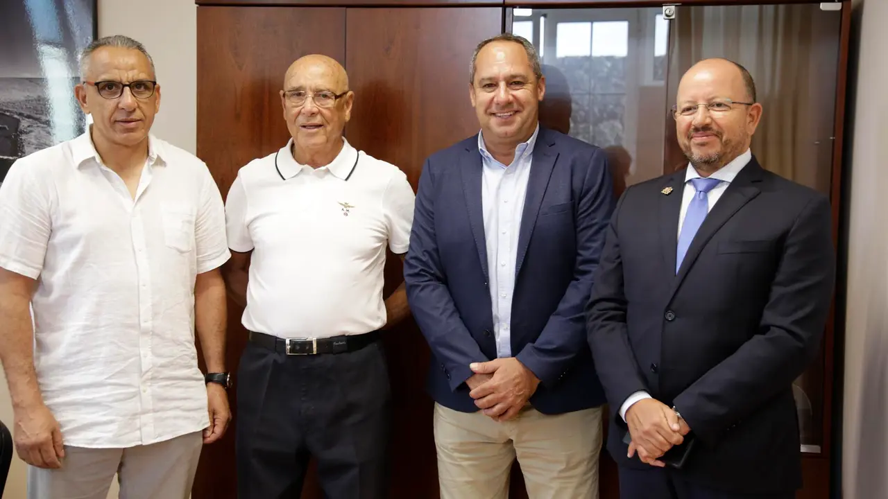 El Cabildo recibe a una Delegación de Agadir.